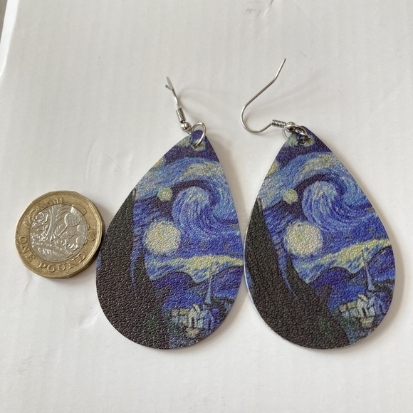 BNWT Starry Night Pleather Teardrop Earrings - Celestial and Stylish - Picture 6 of 15